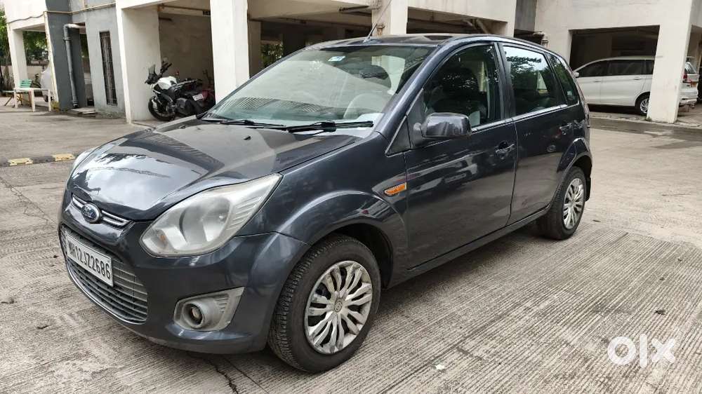 Ford Figo 1.2 Zxi 2013