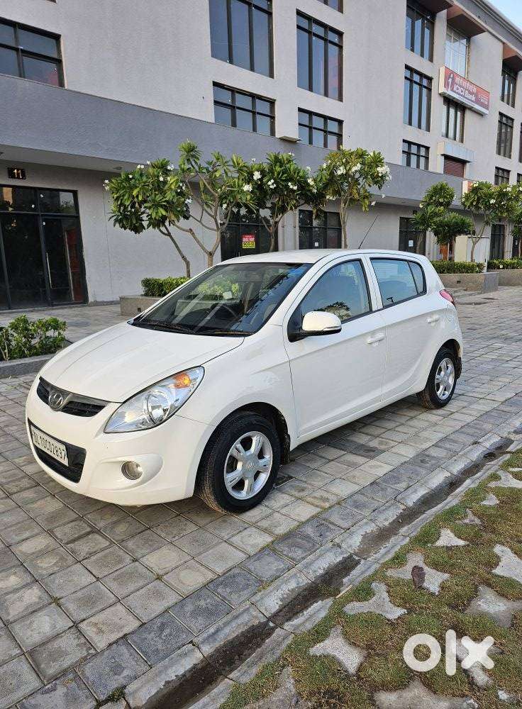 Hyundai I20 Petrol Asta, 2012, Petrol