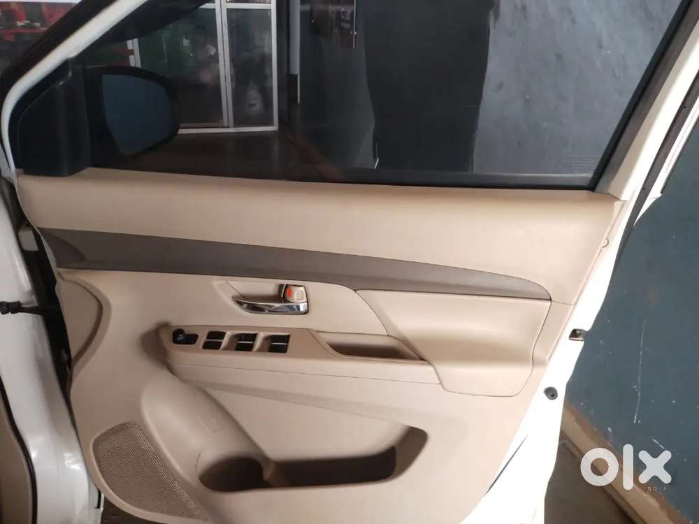 Maruti Suzuki Ertiga Lxi 2022