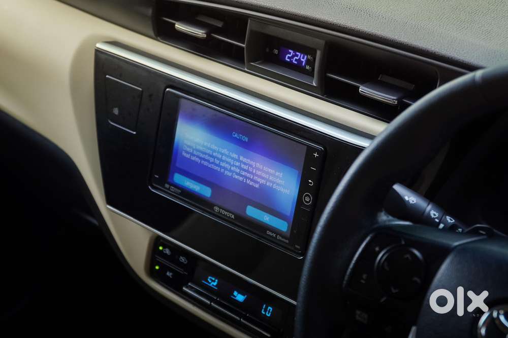 Toyota Corolla Altis 1.8 G Cvt, 2019, Petrol