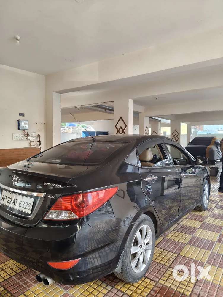 Hyundai Verna 1.6 Sx Crdi 2012