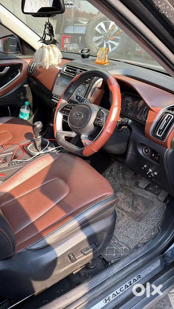 Hyundai Alcazar 2022 Petrol Well Maintained
