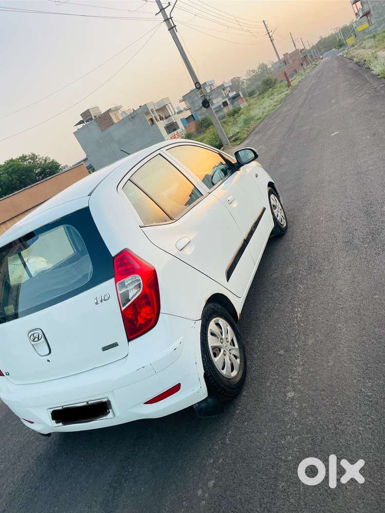 Hyundai I10 Sportz 2012