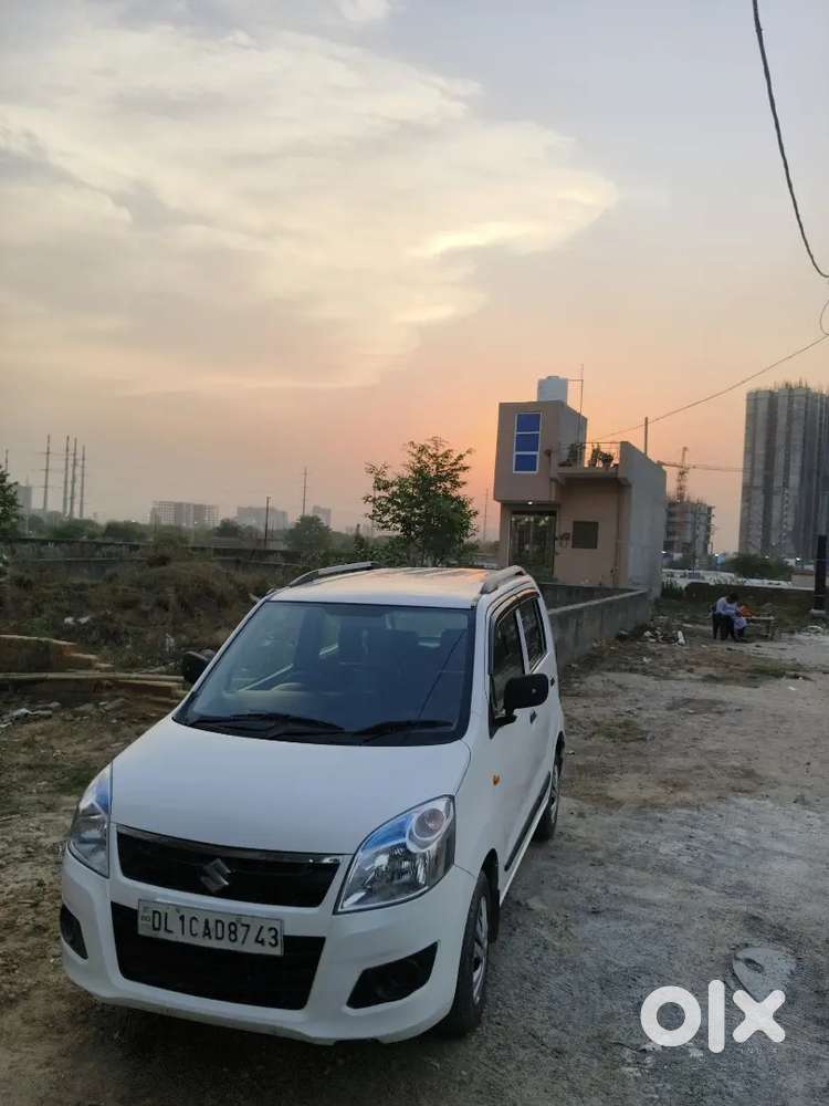 Maruti Suzuki Wagon R 2016 Cng & Hybrids 900000 Km Driven