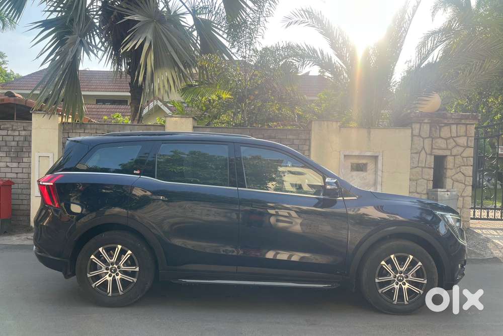Mahindra Xuv700 2.2 Ax 7 Diesel Mt Luxury Pack Str, 2023, Diesel