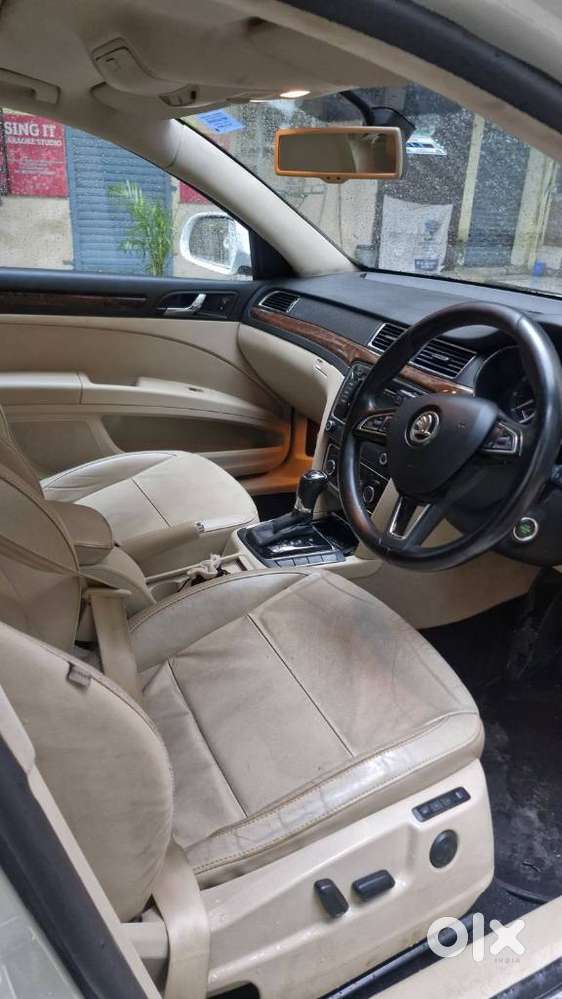 Skoda Superb 1.8 Elegance Tsi At, 2014, Petrol