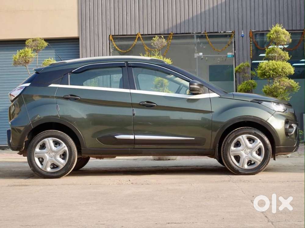 Tata Nexon 1.5 Revotorq Xm (s), 2021, Petrol