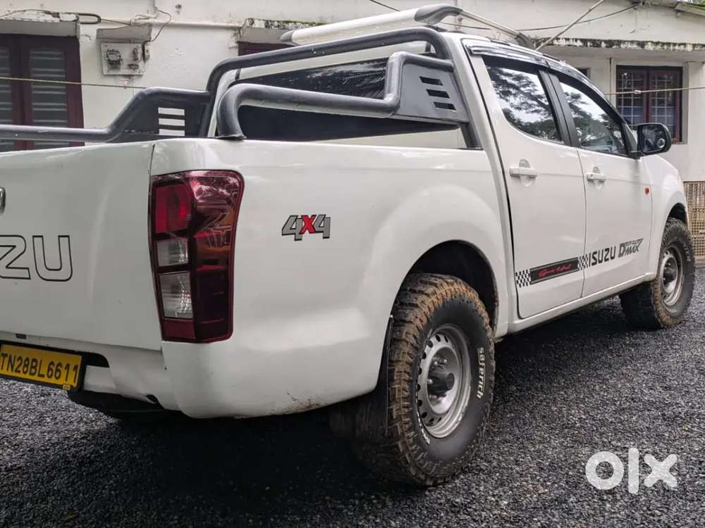 Isuzu D-max V-cross 2017