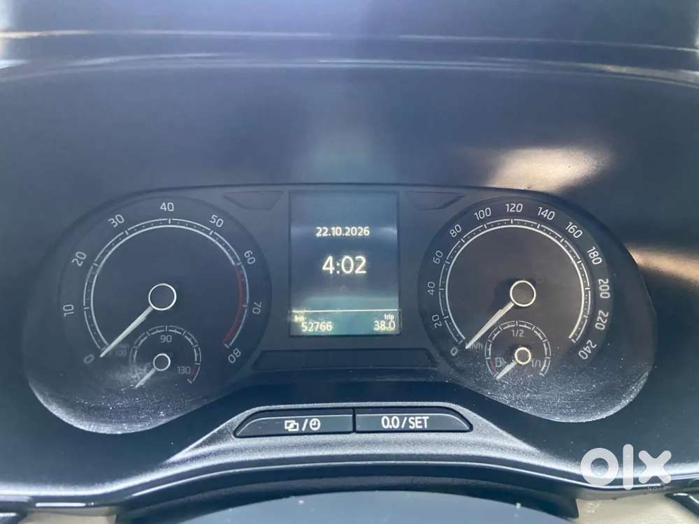 Skoda Slavia Ambition 1.0l Tsi Mt, 2022, Petrol
