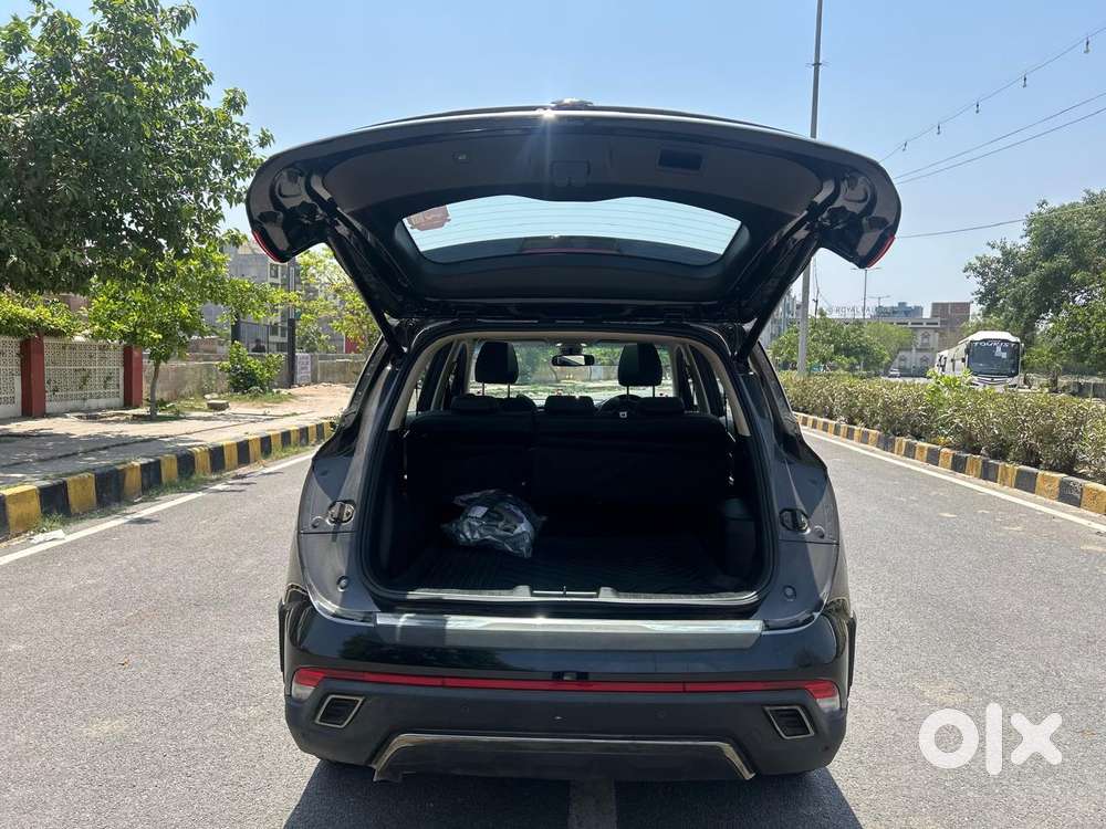 Mg Hector Blackstorm Cvt, 2025, Petrol