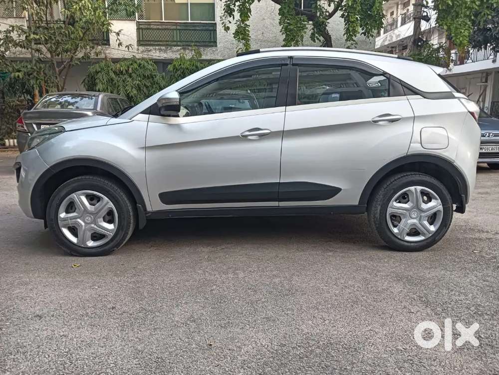 Tata Nexon 2019 Diesel 110000 Km Drive