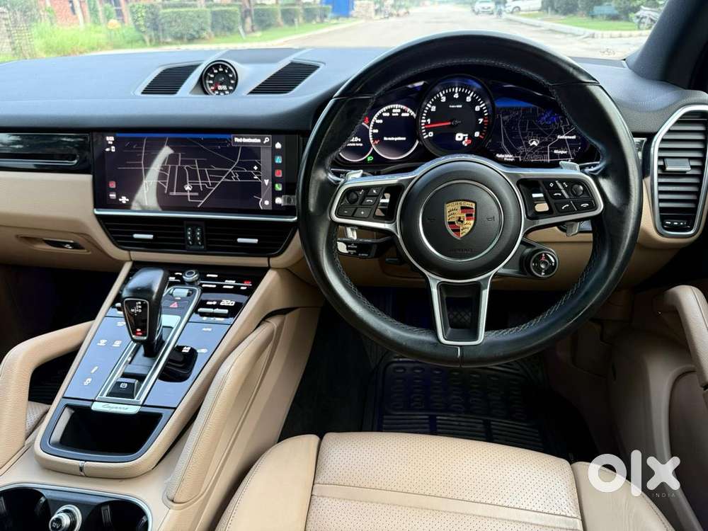 Porsche Cayenne Platinum Edition, 2022, Petrol