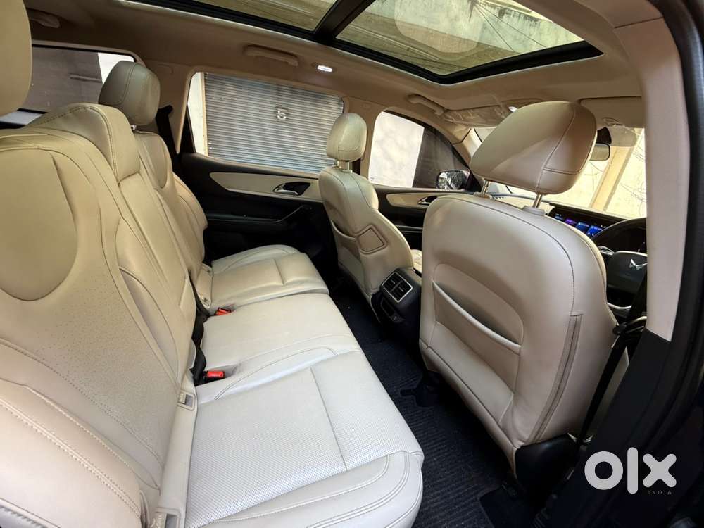 Doctor Xuv700 Ax7 2021 Petrol Good Condition