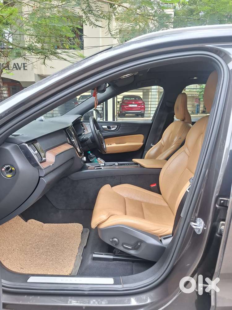 Volvo Xc60 2.0 B5 Ultimate, 2023, Petrol