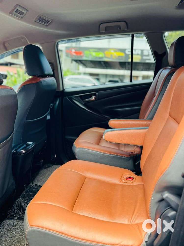 Toyota Innova Crysta 2.4 V, 2020, Diesel