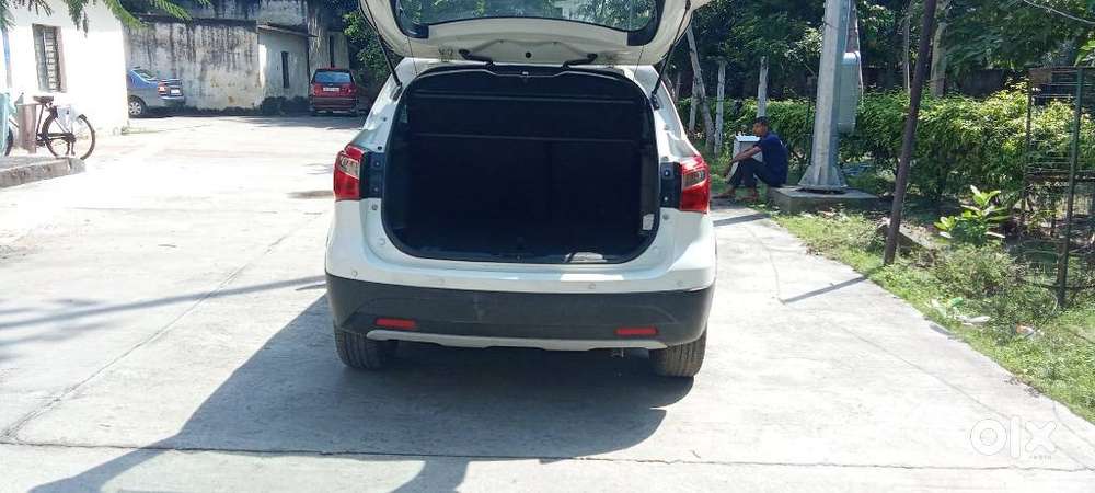 Volkswagen Vento Petrol Highline, 2014