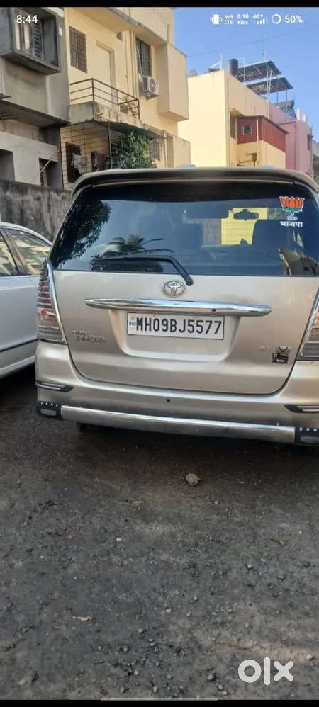 Toyota Innova Crysta 2009 Edition