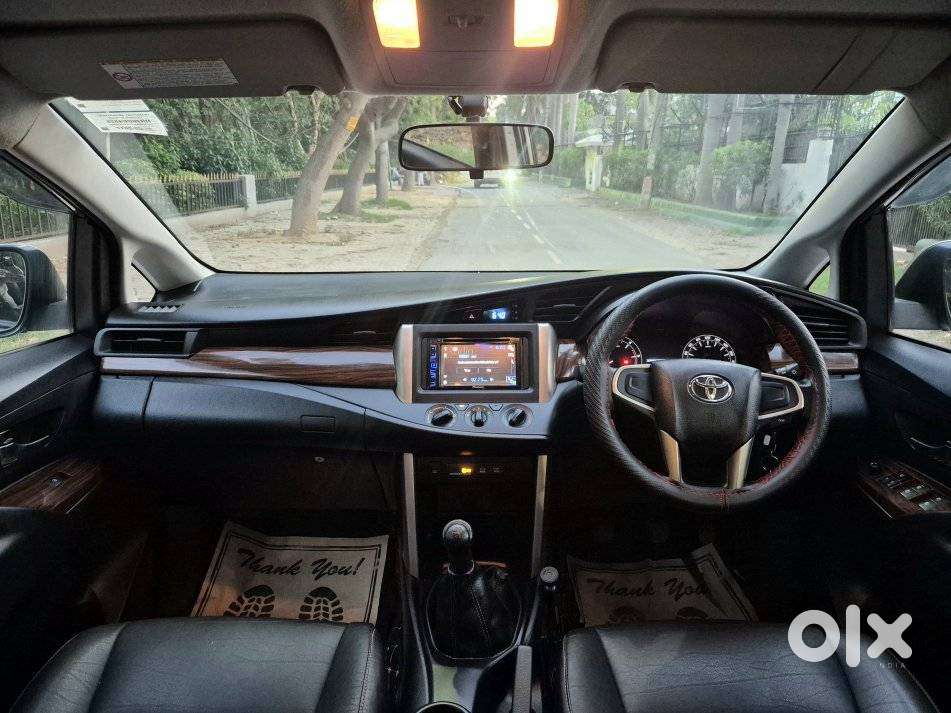 Toyota Innova Crysta 2.4 G Mt, 2017, Diesel