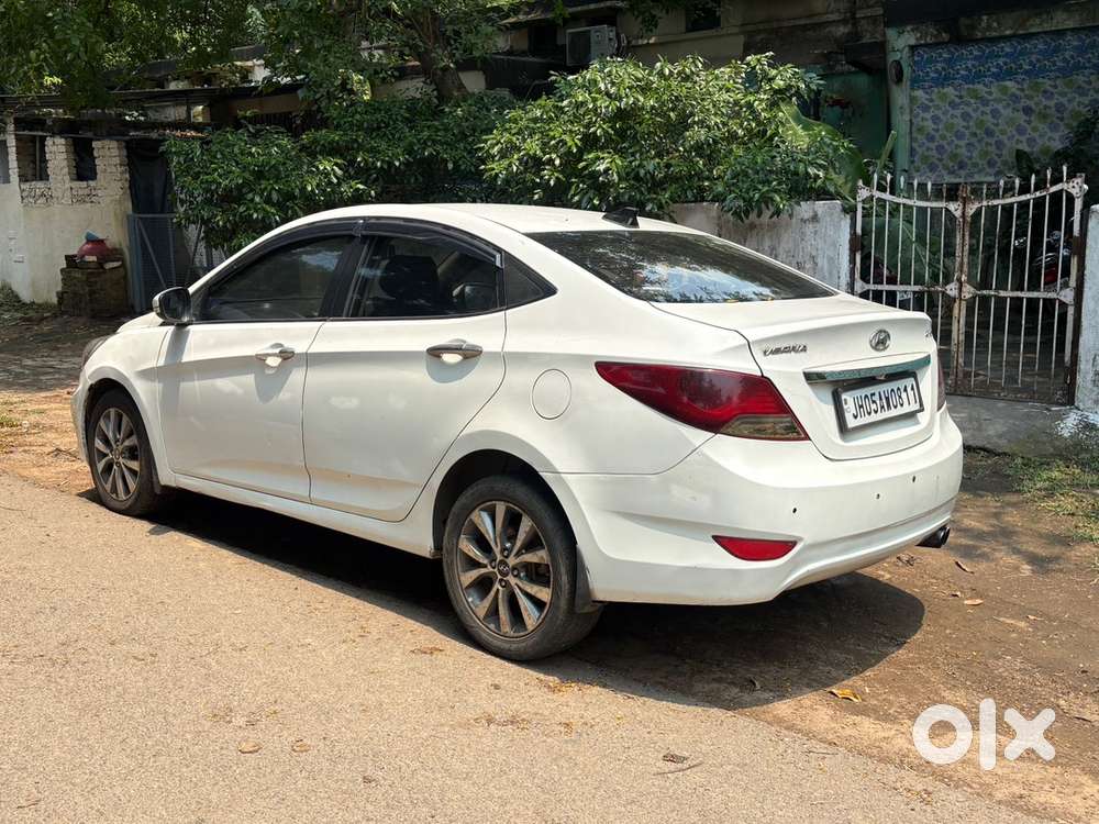 Hyundai Fluidic Verna 2014