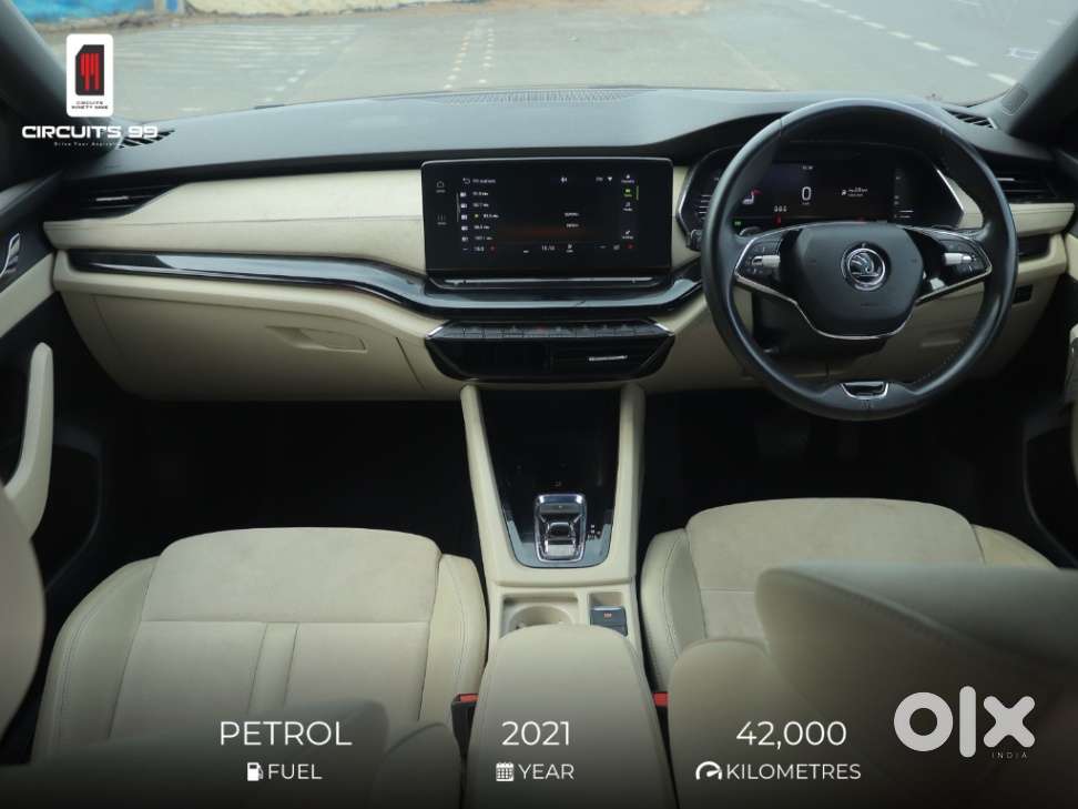 Skoda Octavia 2.0 Style Tsi At, 2021, Petrol