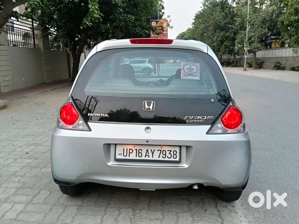 Honda Brio V Mt, 2014, Petrol