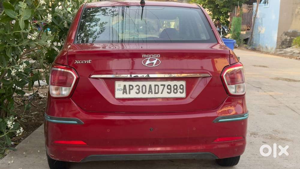 Hyundai Xcent 2015 Petrol Well Maintained