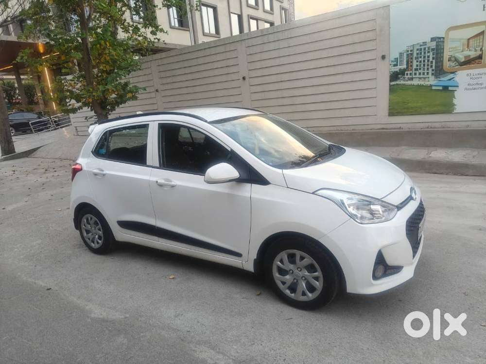 Hyundai Grand I10 Sportz 2019 ( Cng)