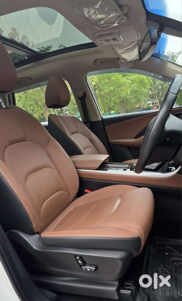 Mg Hector Plus, 2023, Petrol