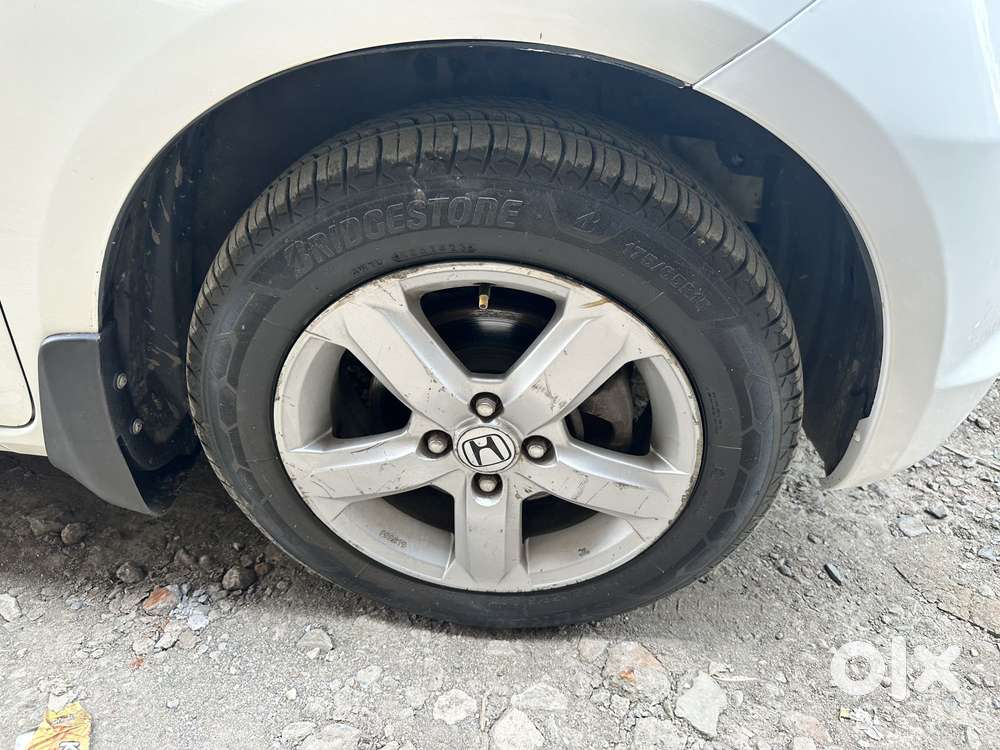 Honda Jazz 1.2 V I Vtec Privilege, 2010, Petrol