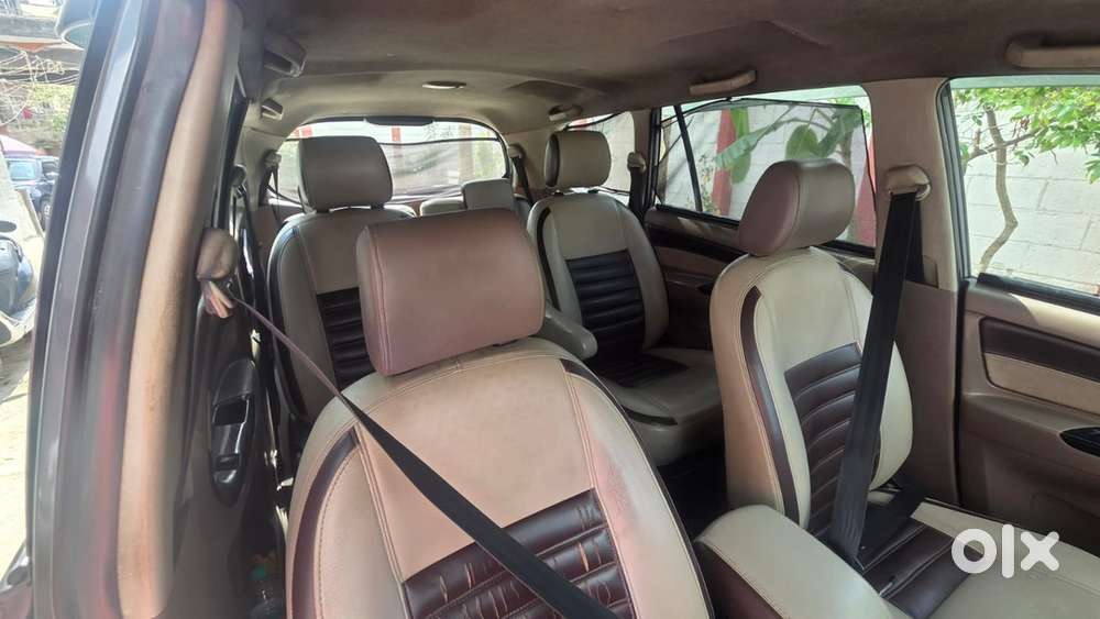 Toyota Innova Diesel 2015