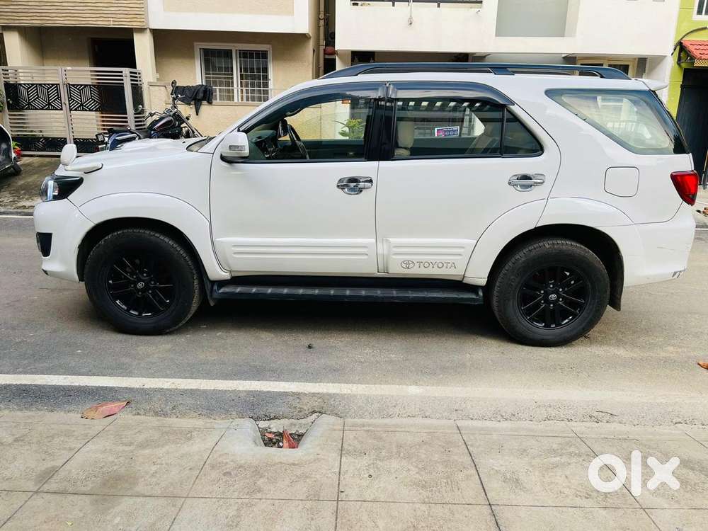 Toyota Fortuner 3.0 4x2 Automatic, 2013, Diesel