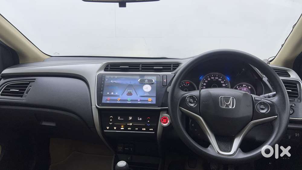 Honda City I-vtec V, 2018, Petrol