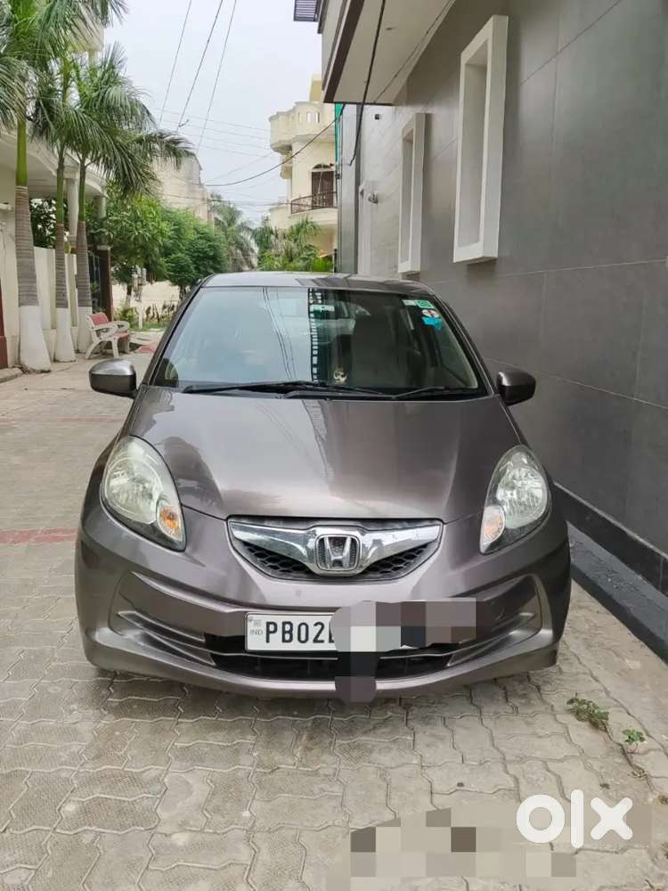Honda Brio 2012