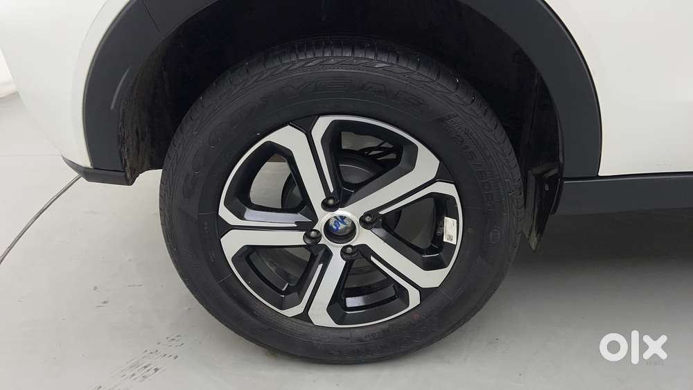 Tata Nexon 1.2 Revotron Xz Plus (s), 2023, Petrol