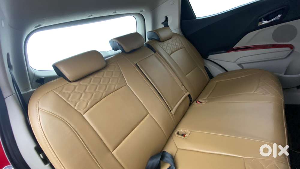 Mahindra Xuv300 W8, 2021, Petrol