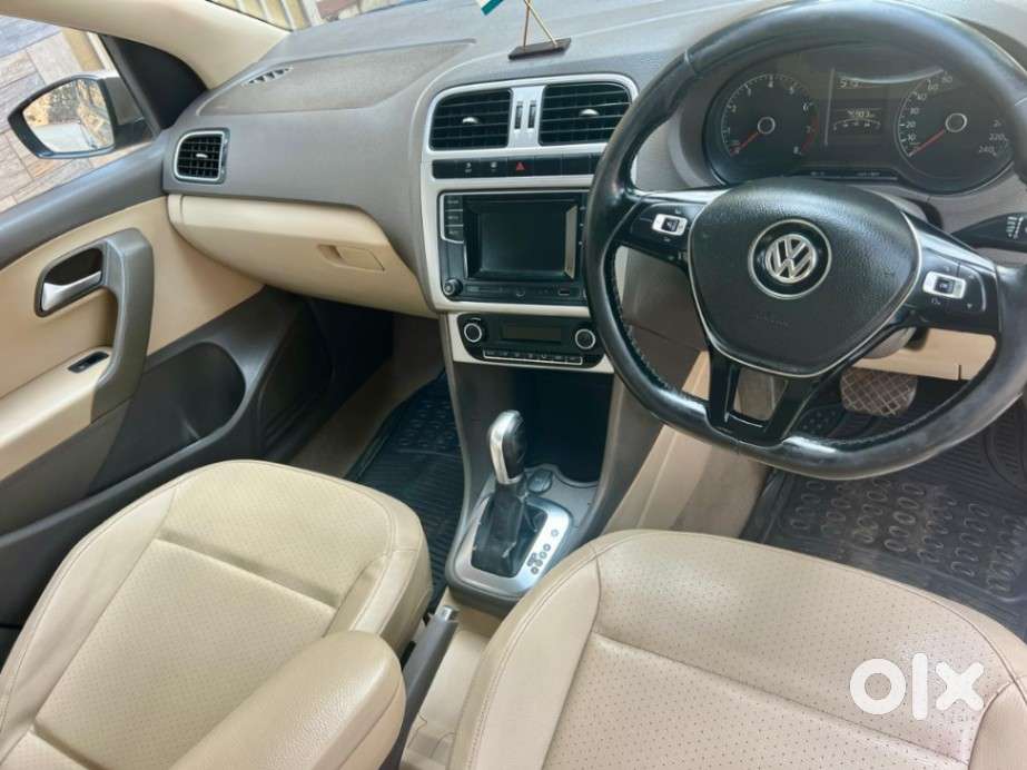 Volkswagen Vento 1.2 Tsi Highline Plus At, 2016, Petrol
