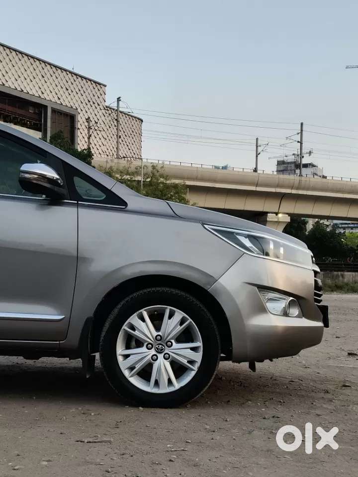 Toyota Innova Crysta 2.8 Zx At 7 Seater, 2019, Diesel