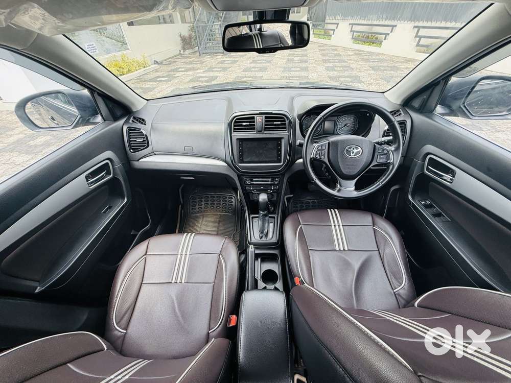 Toyota Urban Cruiser 1.5 Premium Grade At, 2022, Petrol