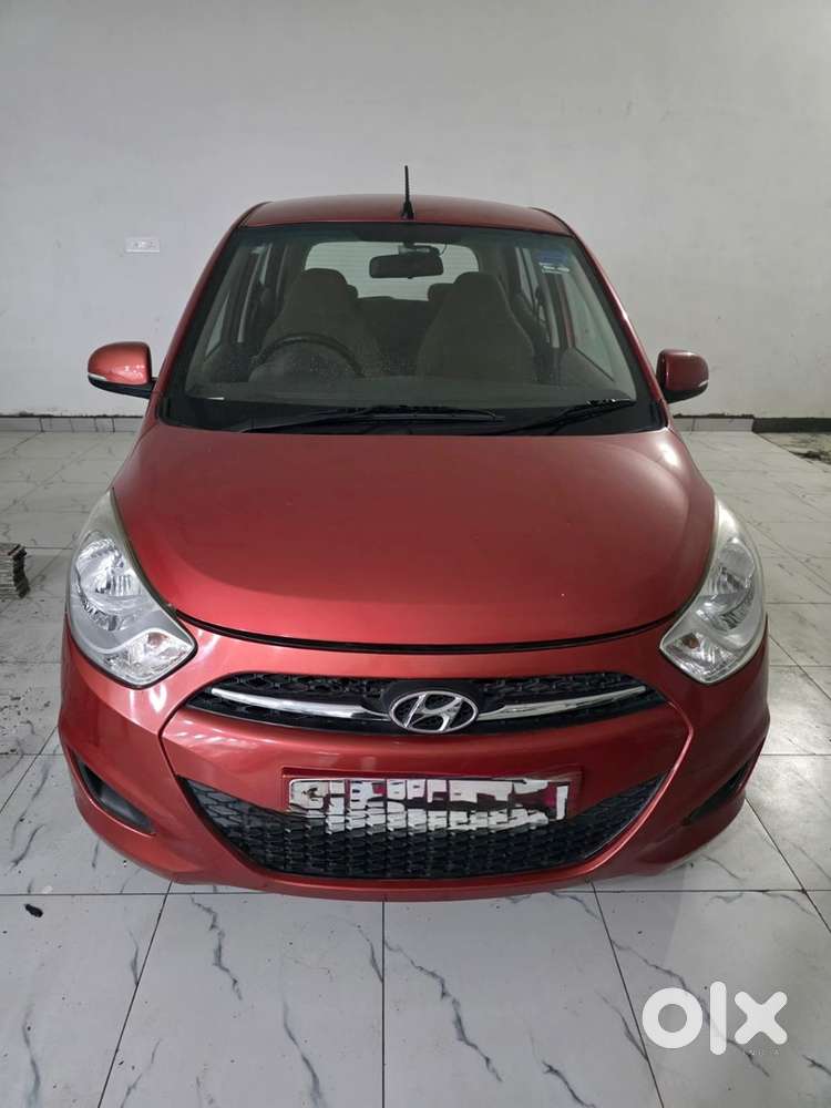 Hyundai I10 Sportz At 2011  Automatic  Petrol