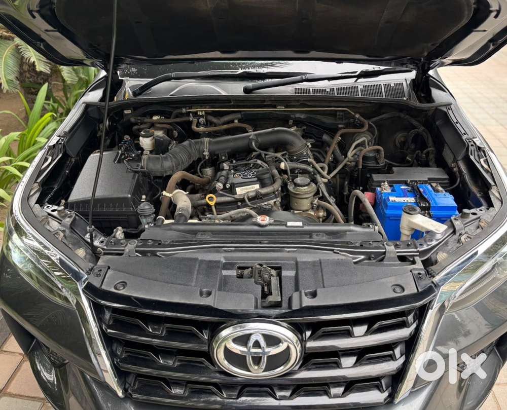 Toyota Fortuner 4x2 At 2.7 Petrol, 2022, Petrol