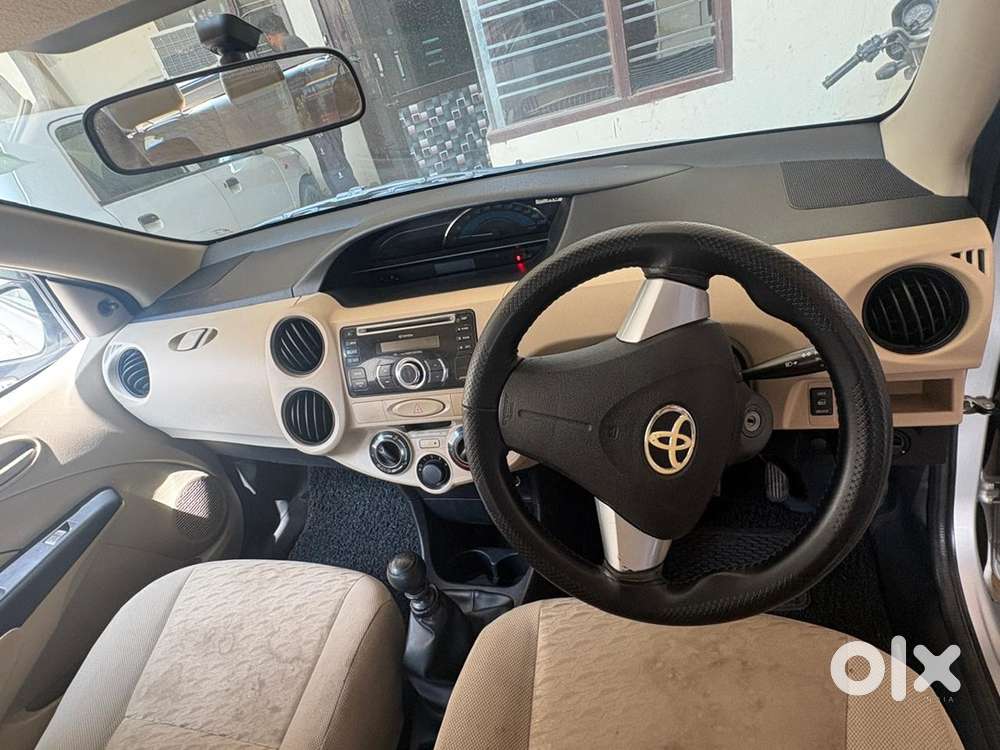 Toyota Etios Liva 2017