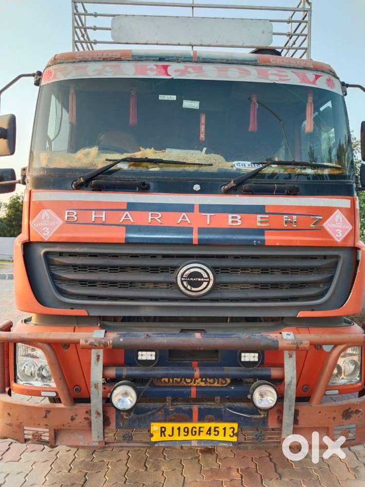 3123 Bharat Benz Bottom Loading Tanker 2018 Model 12 Tyar New Conditio