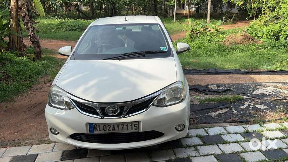 Toyota Car Manual Petrol 2016