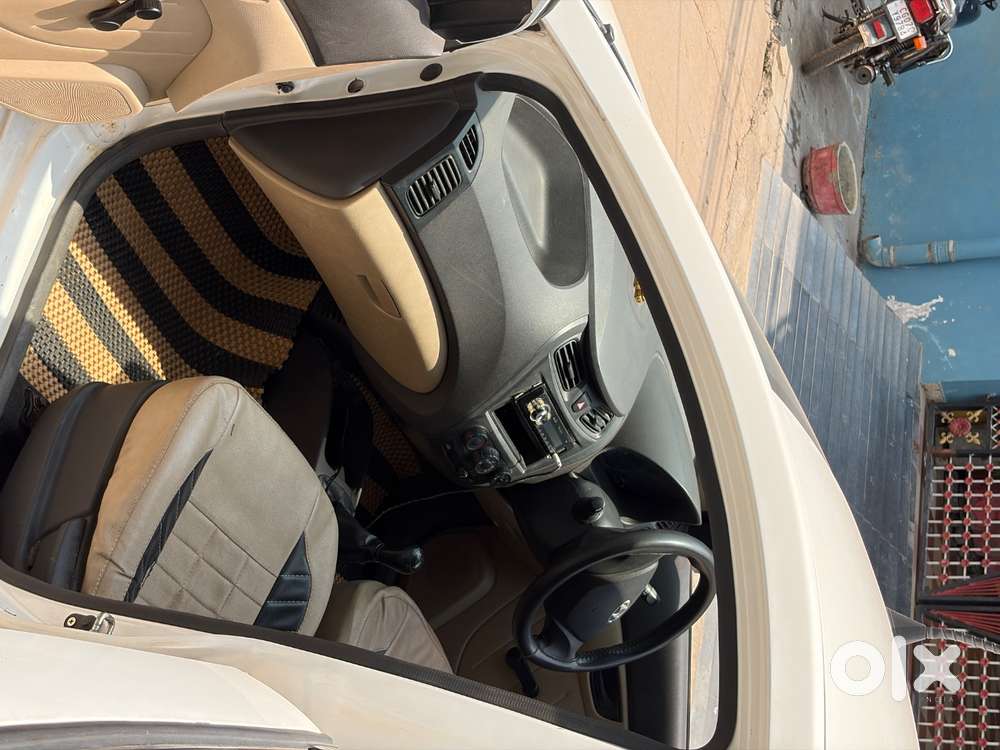 Hyundai Eon 2012 Petrol Well Maintained