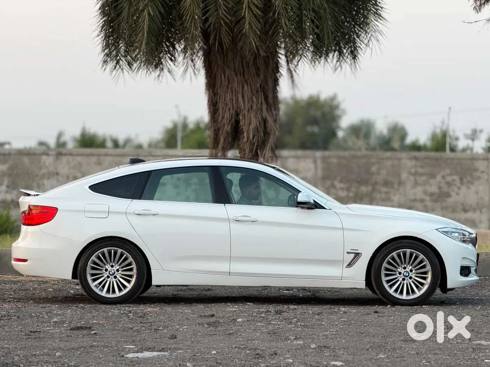 Bmw 3 Series Gt 320d Luxury Line, 2016, Diesel