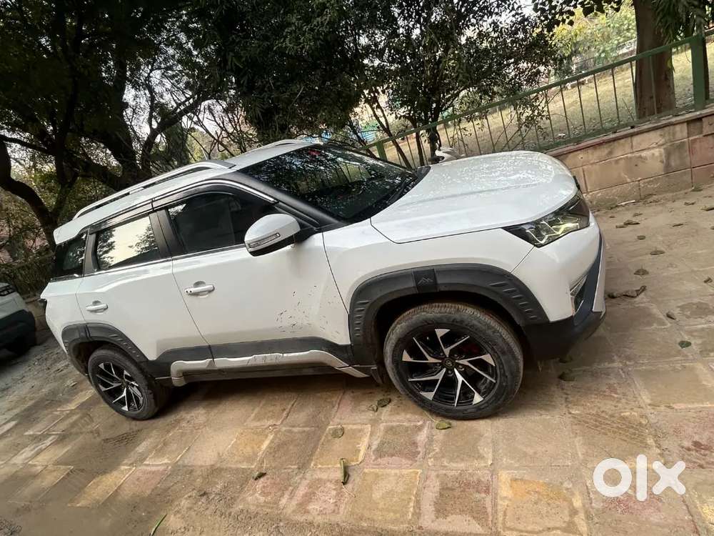 Maruti Suzuki Brezza 2022 Petrol 49000 Km Driven