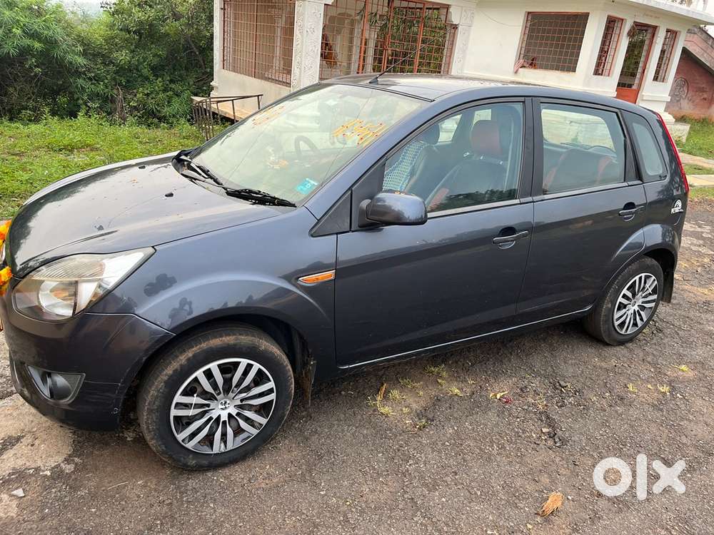Ford Figo Petrol Manual 2011