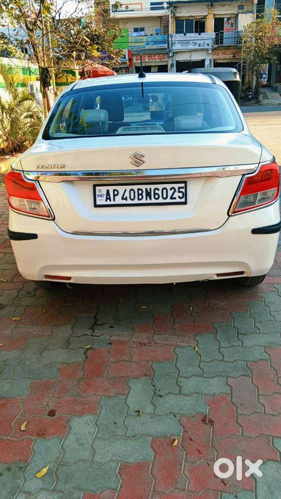 Maruti Suzuki Swift Dzire 1.2 Vxi Bsiv, 2023, Petrol