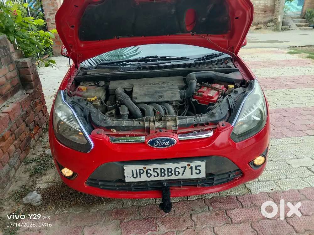 Ford Figo Petrol 2011