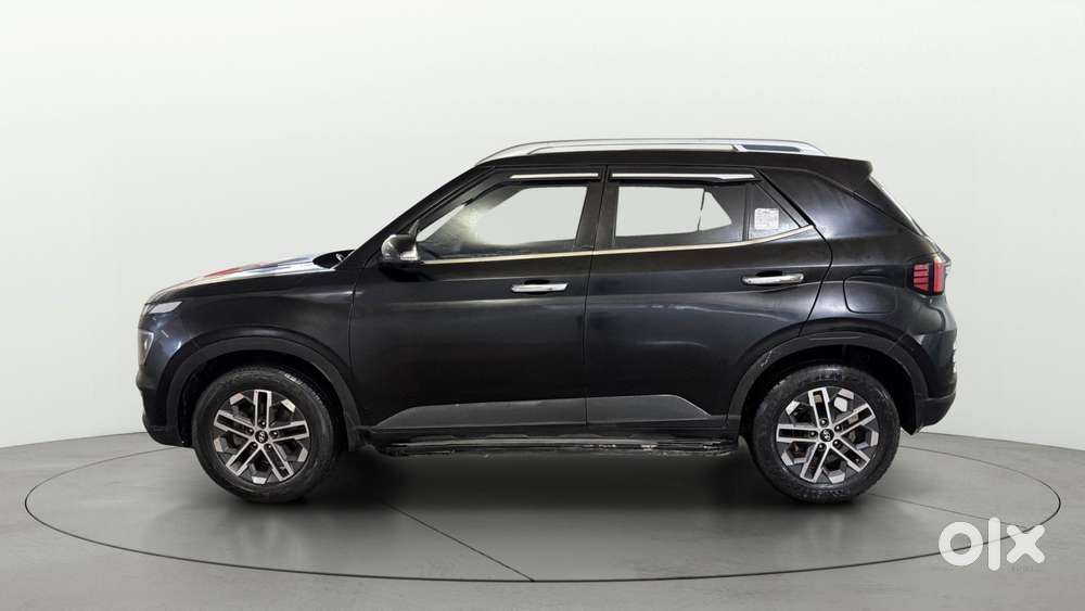 Hyundai Venue 1.0 Sx (o) Turbo Dct, 2023, Petrol